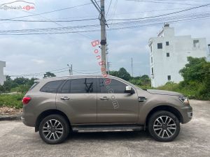 Xe Ford Everest Titanium 2.0L 4x2 AT 2021