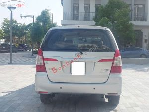 Xe Toyota Innova 2.0E 2015