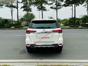 Xe Toyota Fortuner 2.7V 4x2 AT 2018