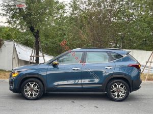 Xe Kia Seltos Premium 1.6 AT 2022