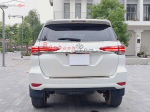 Xe Toyota Fortuner 2.4G 4x2 AT 2021