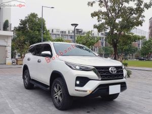 Xe Toyota Fortuner 2.4G 4x2 AT 2021