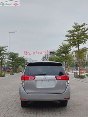 Xe Toyota Innova 2.0V 2019