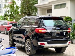 Xe Ford Everest Titanium 2.0L 4x4 AT 2019