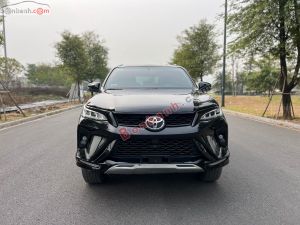 Xe Toyota Fortuner 2.4G 4x2 AT Legender 2021