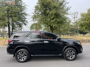 Xe Toyota Fortuner 2.4G 4x2 AT Legender 2021