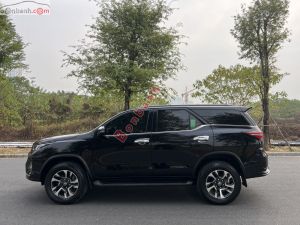 Xe Toyota Fortuner 2.4G 4x2 AT Legender 2021