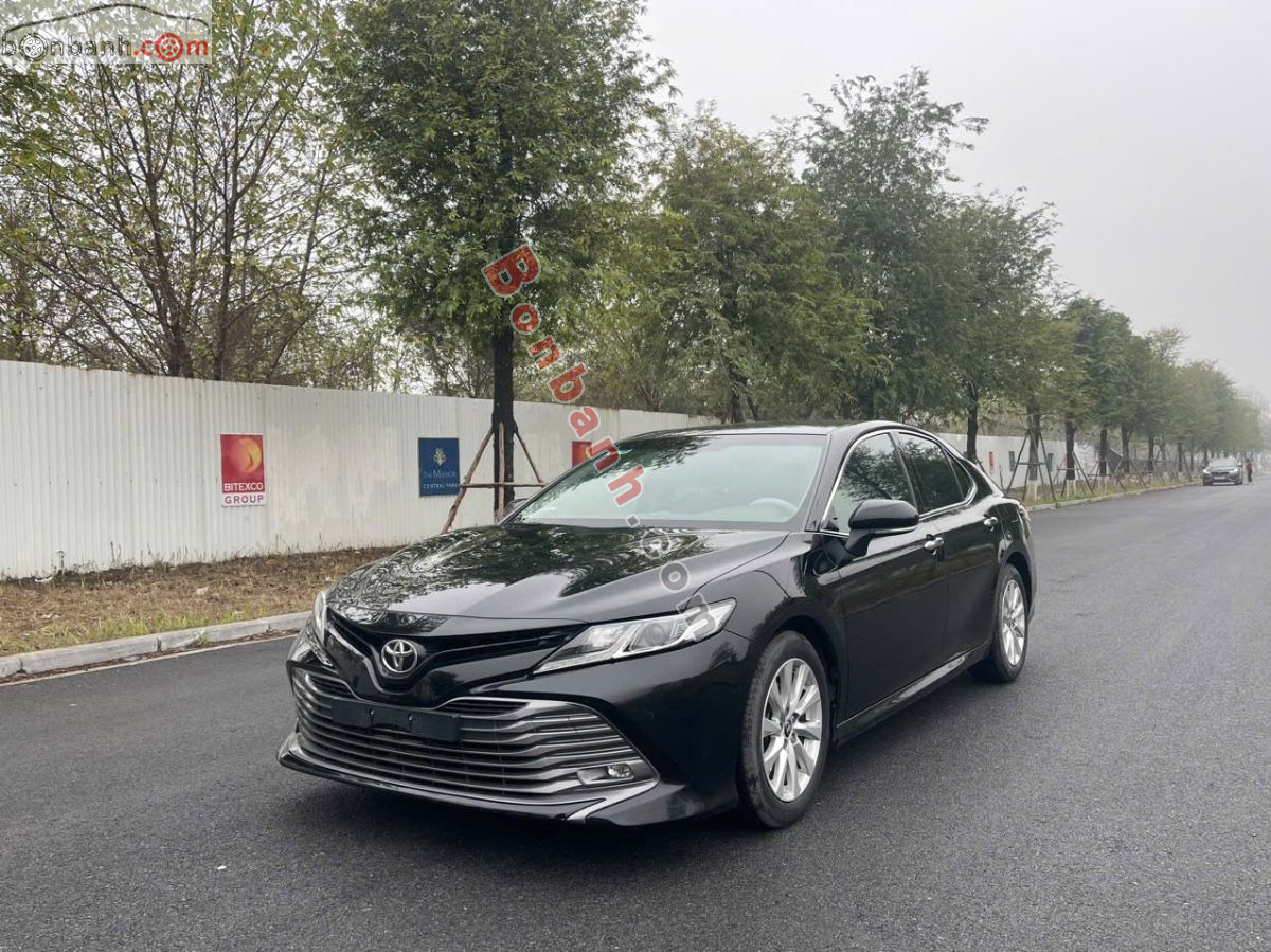 Toyota Camry 2.0G