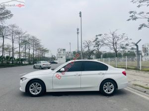 Xe BMW 320i 2013