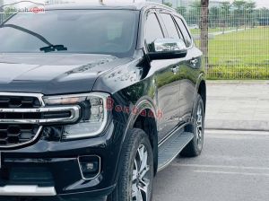 Xe Ford Everest Titanium 2.0L 4x2 AT 2022