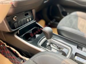 Xe Mitsubishi Outlander 2.0 CVT 2022