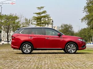 Xe Mitsubishi Outlander 2.0 CVT 2022