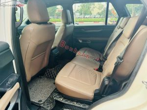 Xe Ford Everest Titanium 2.0L 4x2 AT 2022