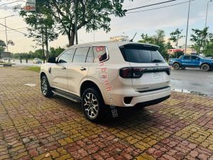 Xe Ford Everest Titanium 2.0L 4x2 AT 2022