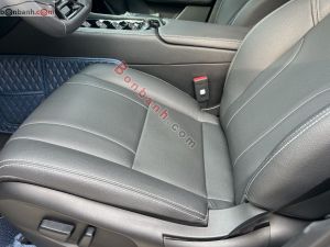 Xe VinFast VF8 Eco 2024