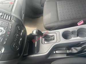 Xe Ford Ranger XLS 2.2L 4x2 AT 2016
