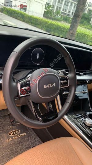 Xe Kia Carnival Premium 2.2D 8S 2023