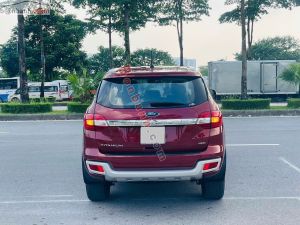 Xe Ford Everest Titanium 2.0L 4x4 AT 2018