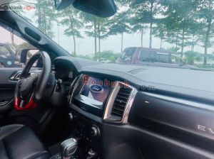 Xe Ford Everest Titanium 2.0L 4x4 AT 2019
