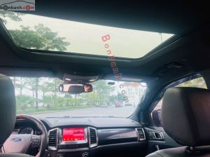 Xe Ford Everest Titanium 2.0L 4x4 AT 2019