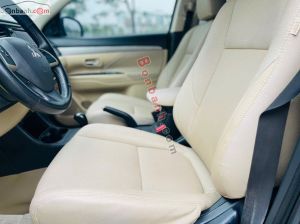 Xe Mitsubishi Outlander 2.0 CVT 2016