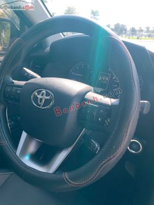 Xe Toyota Fortuner 2.4L 4x2 AT 2025
