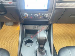 Xe Ford Ranger XLS 2.0L 4x2 AT 2024