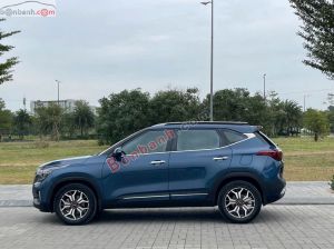 Xe Kia Seltos Premium 1.6 AT 2022
