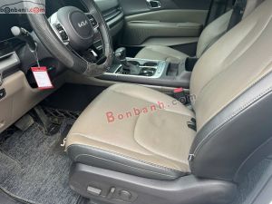 Xe Kia Carnival Luxury 2.2D 2025
