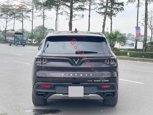 Xe VinFast Lux SA 2.0 Base 2.0 AT 2019