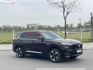 Xe VinFast Lux SA 2.0 Base 2.0 AT 2019