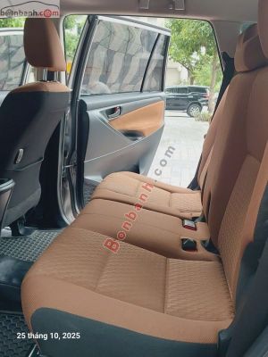 Xe Toyota Innova 2.0E 2019