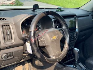 Xe Chevrolet Colorado High Country 2.5L 4x4 AT 2018