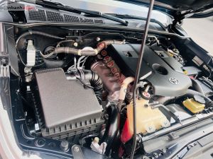 Xe Toyota Fortuner 2.4G 4x2 MT 2019