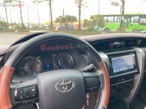 Xe Toyota Fortuner 2.4G 4x2 MT 2019