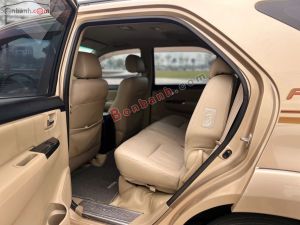 Xe Toyota Fortuner 2.7V 4x2 AT 2015