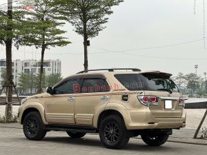 Xe Toyota Fortuner 2.7V 4x2 AT 2015