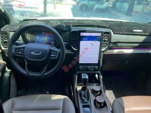 Xe Ford Everest Titanium 2.0L 4x2 AT 2022