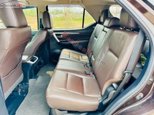 Xe Toyota Fortuner 2.4G 4x2 AT 2018