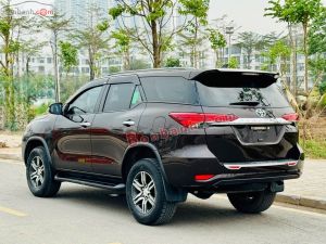 Xe Toyota Fortuner 2.4G 4x2 AT 2018