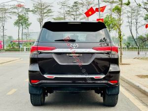Xe Toyota Fortuner 2.4G 4x2 AT 2018