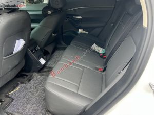 Xe VinFast VF7 Eco 2025