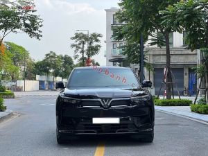 Xe VinFast VF9 Eco 2025