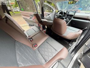 Xe Toyota Innova Cross 2.0V CVT 2025