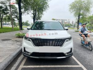 Xe Kia Carnival Signature 2.2D 2023