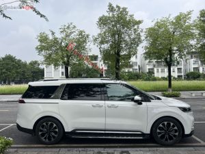 Xe Kia Carnival Signature 2.2D 2023