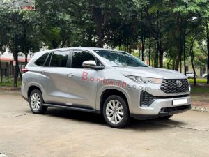 Xe Toyota Innova Cross 2.0V CVT 2025