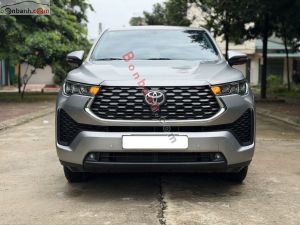 Xe Toyota Innova Cross 2.0V CVT 2025